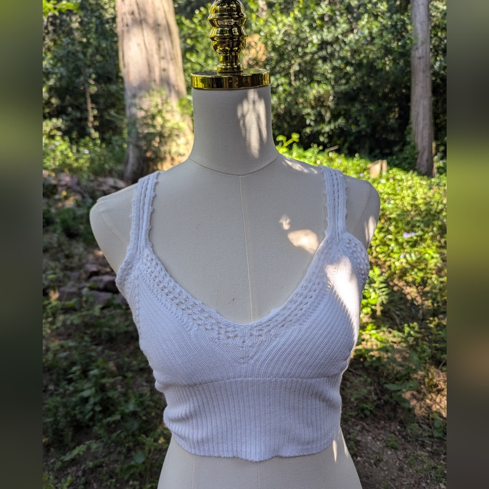 Hollister XS White Knit Tank Top